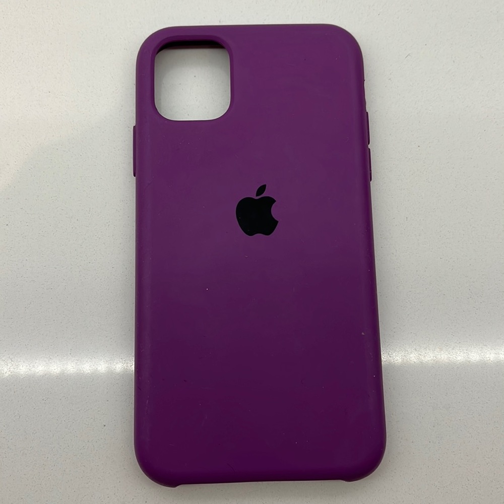 Apple IPhone 12 case.